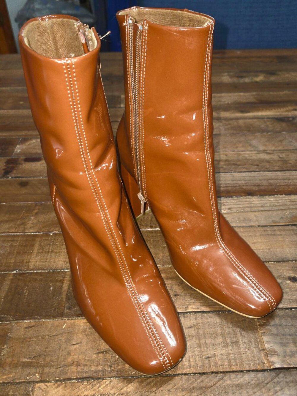 Steve Madden Lynden Cognac Patent Leather Block Heel Ankle Boots Boho 60s Mod